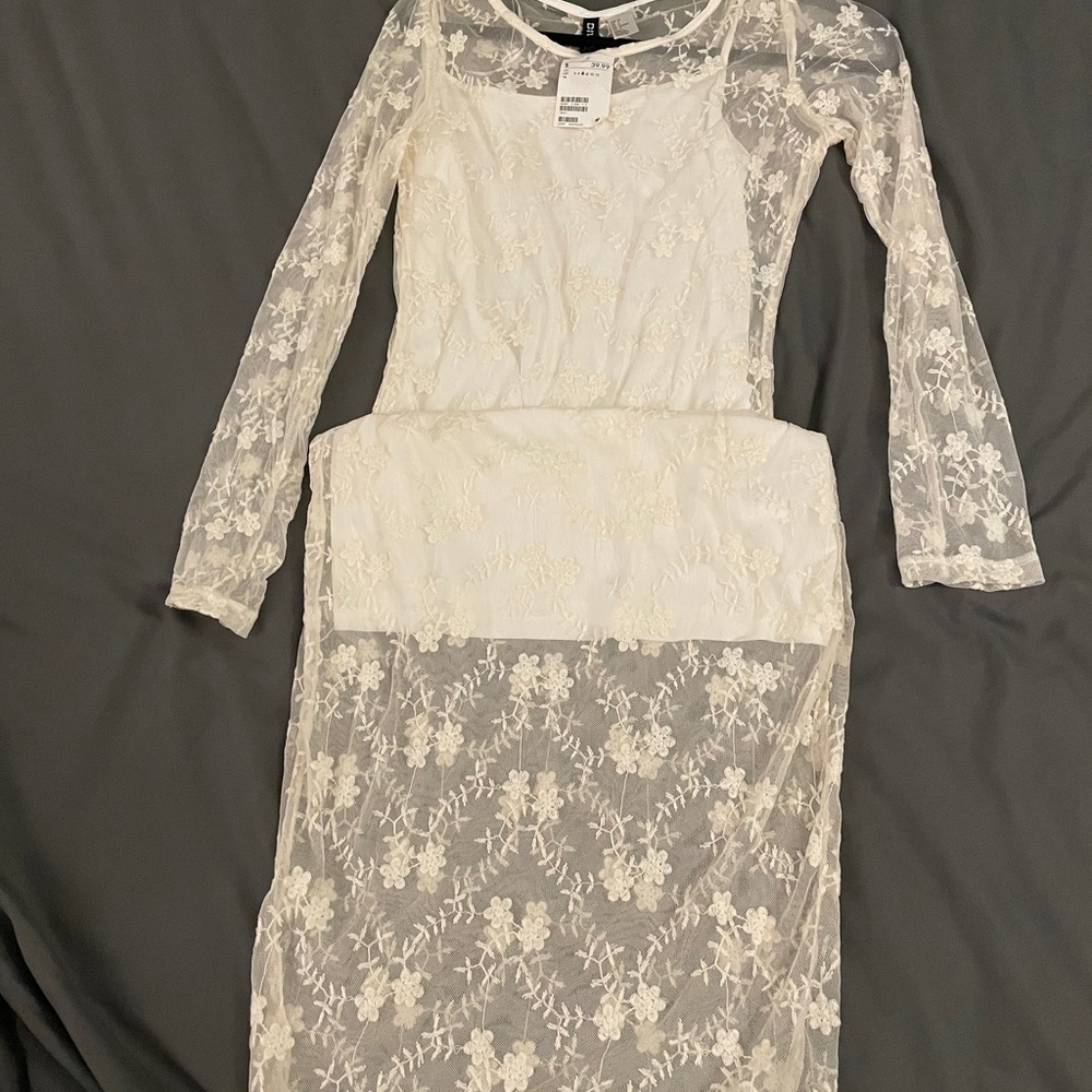 New with tag Pearl white lace ankle dress